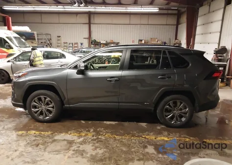 2025 Toyota Rav4 Hybrid Xle Premium from USA, damaged, VIN JTMB6RFV7SD158040